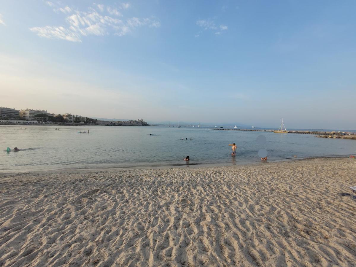 Villa La Desiree - Haut De Villa, 68M2, 8 Personnes Max, Climatise, 4 Etoiles, 120M2 De Jardin Et Parking, Wifi, Vu Mer Antibes Exterior photo